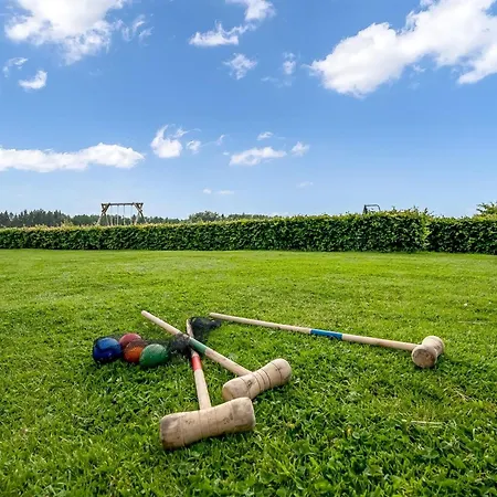 Vakantiehuis Bernice - 900m From The Sea By Interhome *