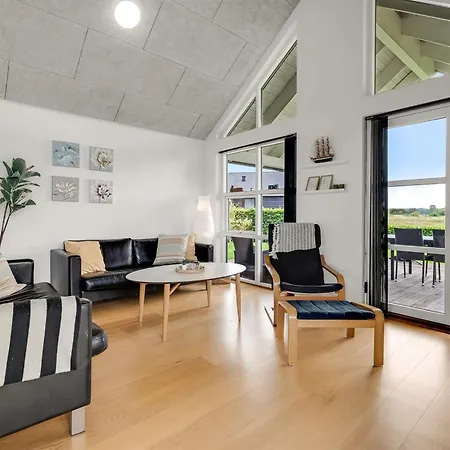 Bernice - 900m From The Sea By Interhome Holiday home Brondstrup