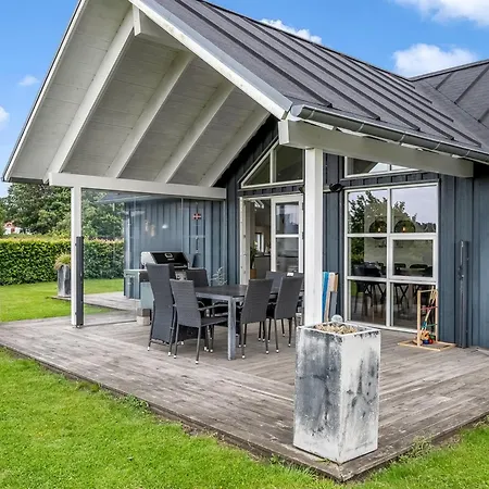 Holiday home Bernice - 900m From The Sea By Interhome Brondstrup